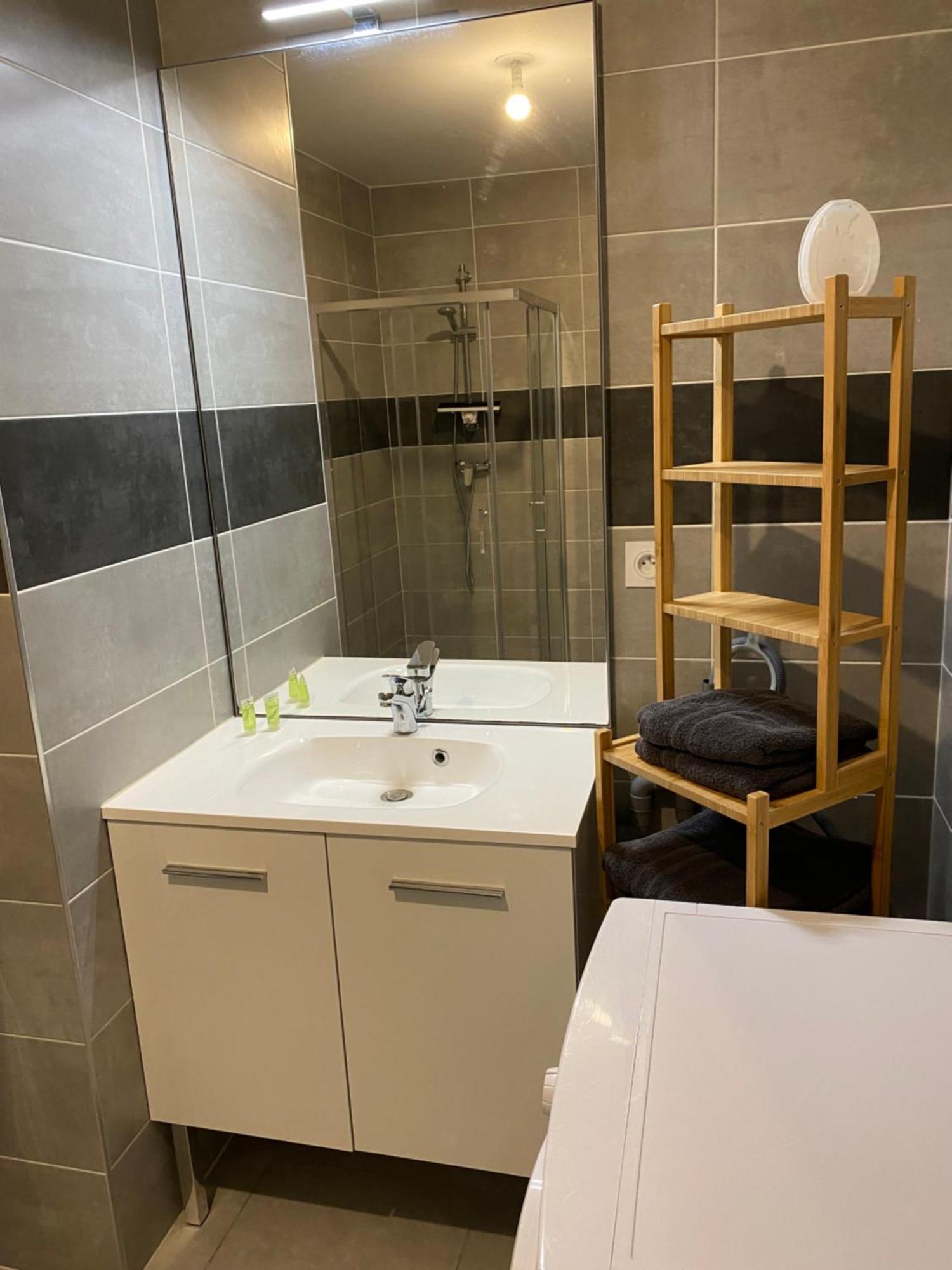 Appartement Neuf A St Jean De Niost Tout Confort Saint-Jean-de Niost Eksteriør bilde